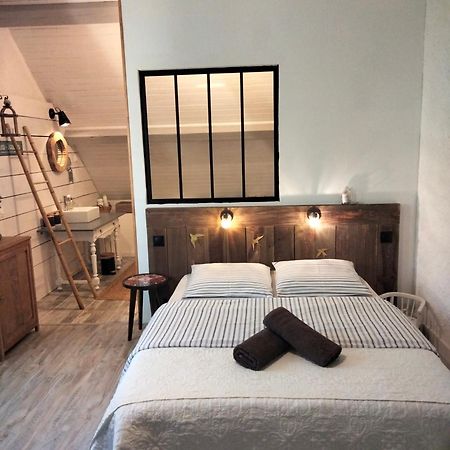 Pontours Chambre Telma 2 Pers Avec Piscine "Mon Lit Au Pre" Couples Ou Femmes Seulement מראה חיצוני תמונה