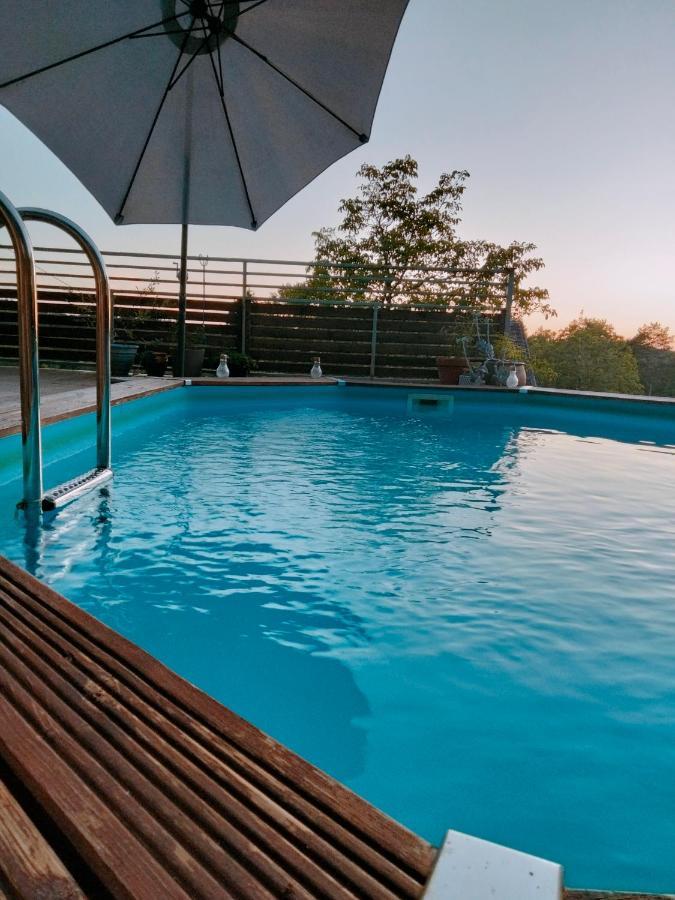 Pontours Chambre Telma 2 Pers Avec Piscine "Mon Lit Au Pre" Couples Ou Femmes Seulement מראה חיצוני תמונה